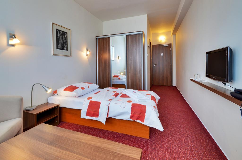 Hotel Klar Liptovský Mikuláš Exterior foto