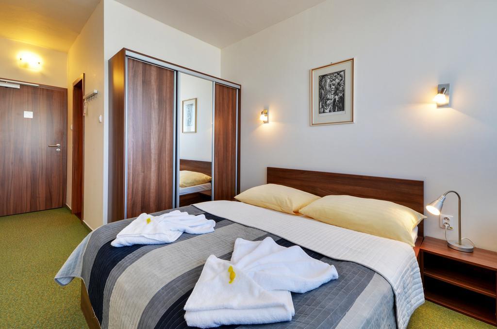 Hotel Klar Liptovský Mikuláš Exterior foto
