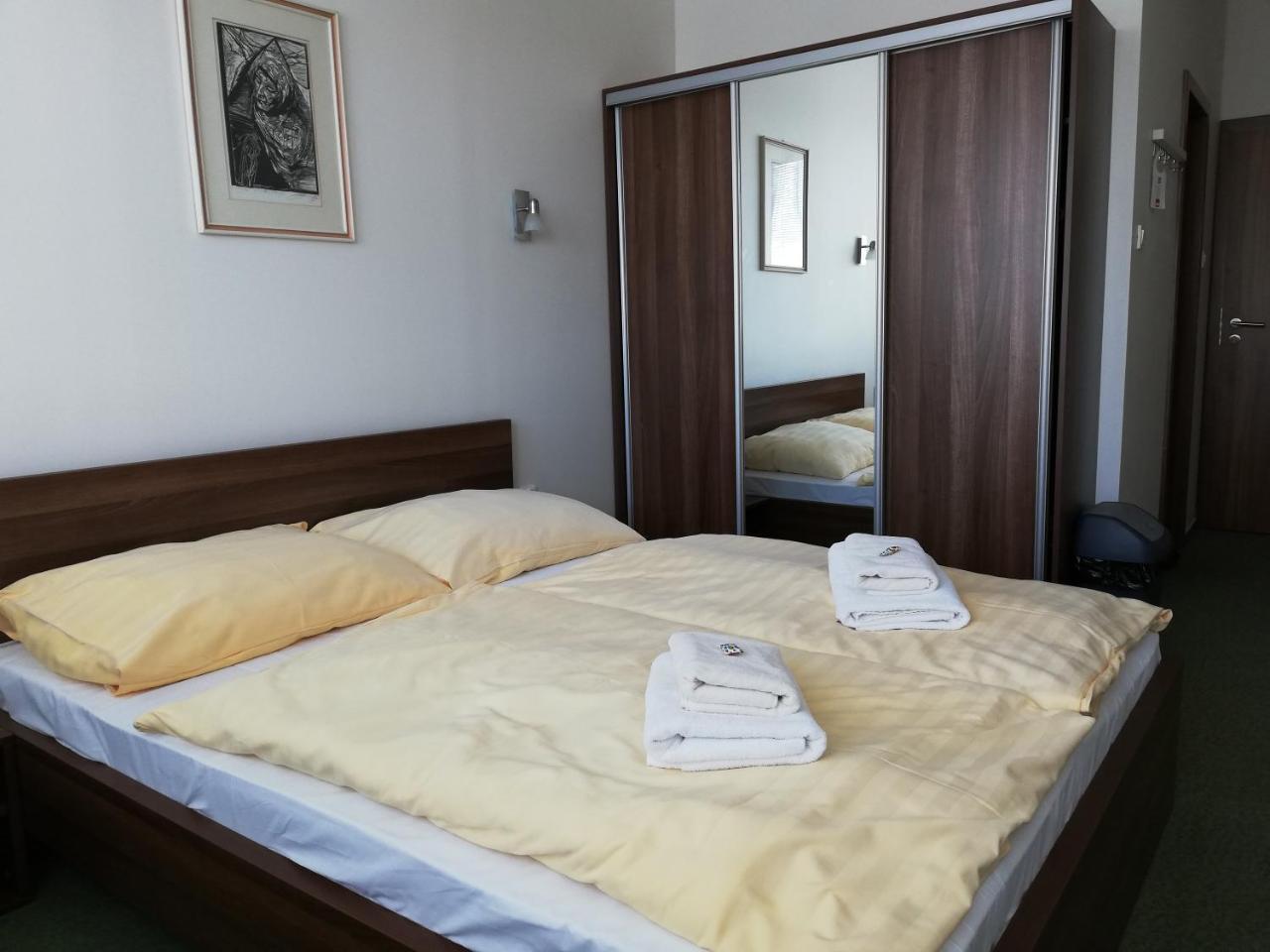 Hotel Klar Liptovský Mikuláš Exterior foto